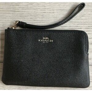 Coach Black Leather Wristlet Zip Around Wallet EUC